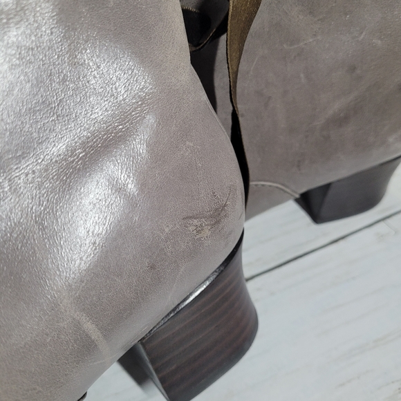 Born Boots - Picture 3 of 7